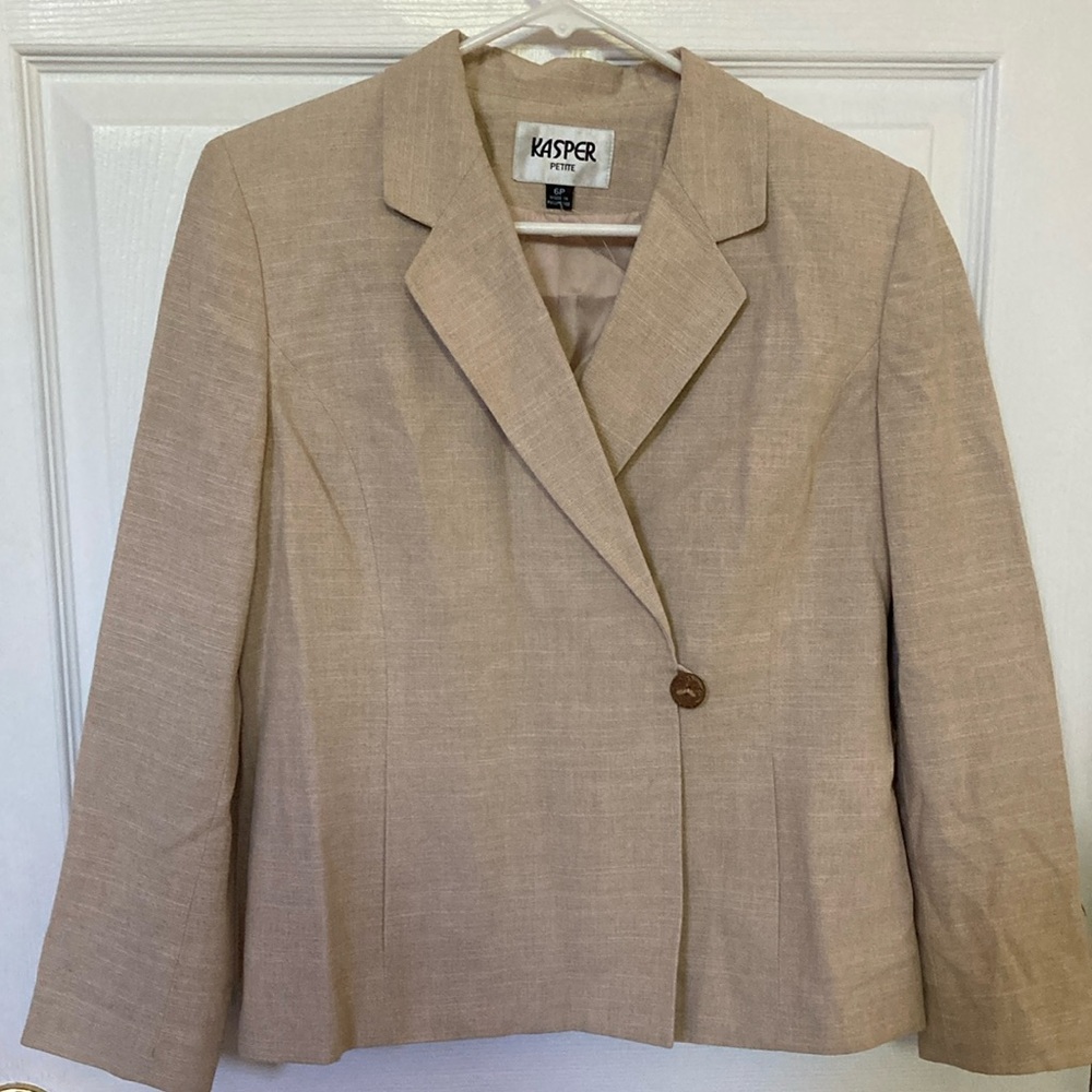 Kasper Women's Cream Blazer Jacket